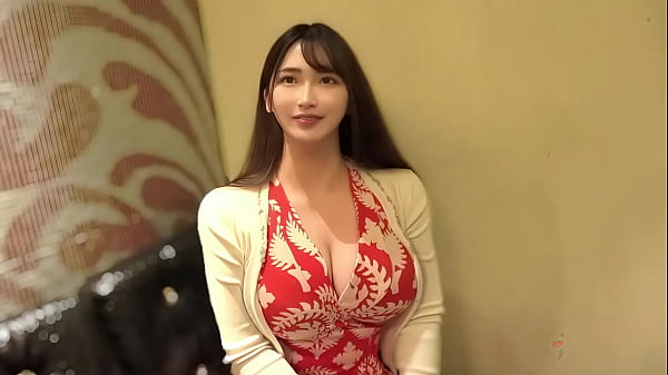 過去最高クラスのJカップ 妊娠中の超有名グラドルとハメ撮り 2